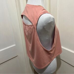Laslulu Pink Crew Neck Top